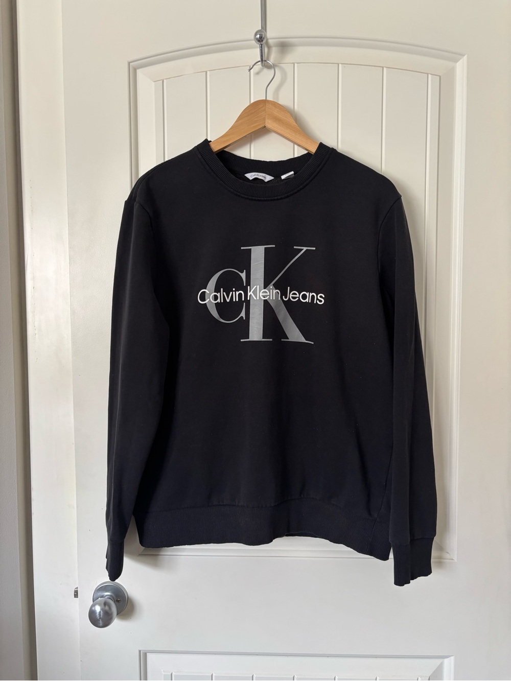Calvin Klein Jeans Black Logo Crewneck Sweatshirt Size Medium